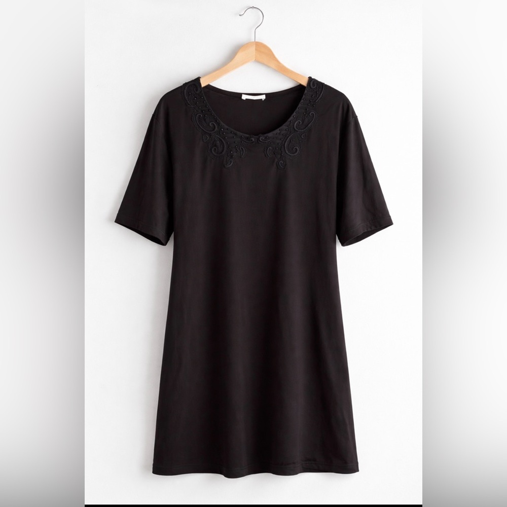Chloe 100% Silk Black Embroidered Tunic Dress